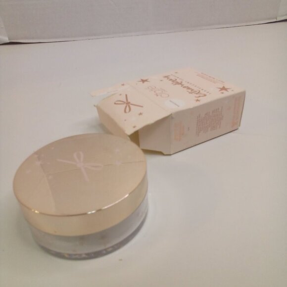 Ciate Extraordinary Translucent Powder .52 OZ Setting Powder - Picture 7 of 9